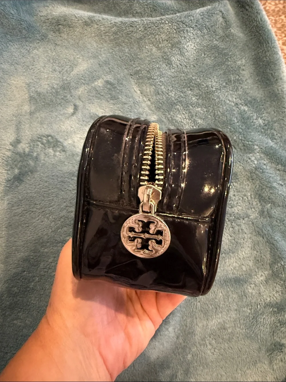 Tory Burch Black Patent Logo Zip Cosmetic Case